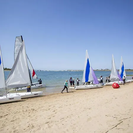 דירה A Avec Balcon Et Vue Mer, 4 Personnes - Fr-1-788-46 *