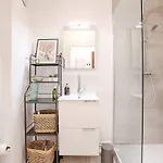 A Avec Balcon Et Vue Mer, 4 Personnes - Fr-1-788-46 Apartmán