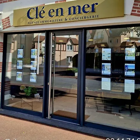 A Avec Balcon Et Vue Mer, 4 Personnes - Fr-1-788-46 Cabourg