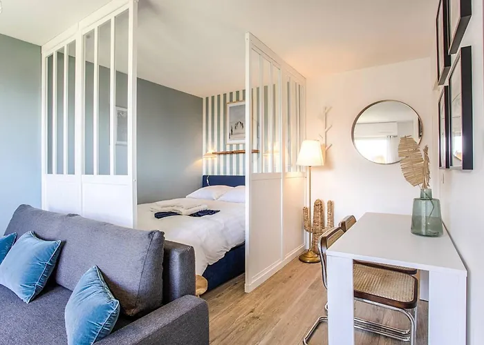 A Avec Balcon Et Vue Mer, 4 Personnes - Fr-1-788-46